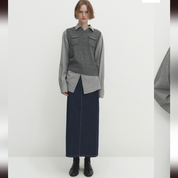 Zara/Massimo Dutti Denim Skirt, size 12 - Picture 2 of 16